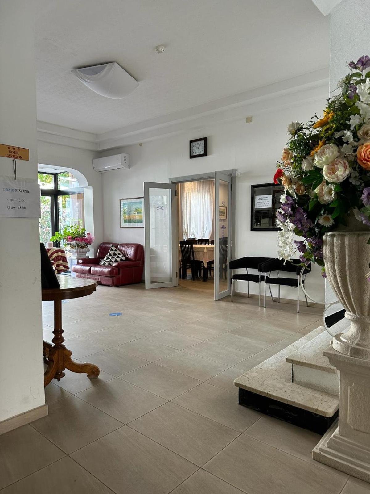 Hotel Carillon 벨레지아아지마리나 외부 사진